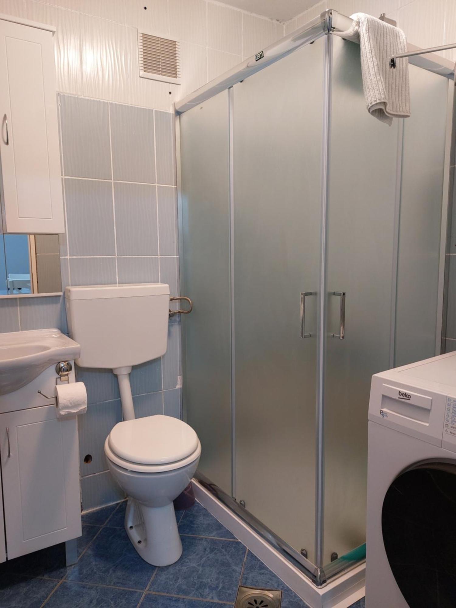 Sha La La: Historic Castle-Side Studio with Modern Amenities Bakar Exterior photo
